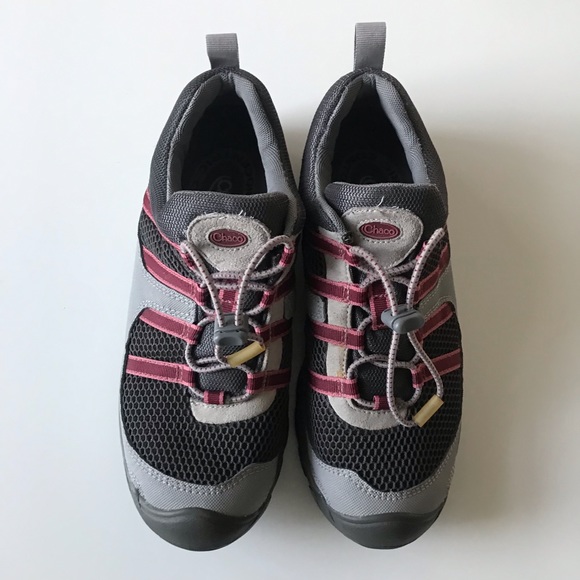 Chaco hiking shoes - Picture 4 of 8